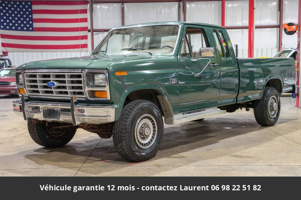 Ford F250 1986 Pickup 460 CI V8 220 HP Code L 4 vitesses Tous compris 36 587 € - occasion USA