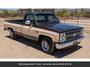 1986 Chevrolet C10 Prix tout compris 305 V-8  1986 