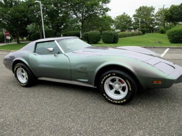 1975 Chevrolet Corvette Stingray L48 1975 Tout compris  