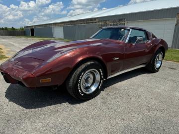 1976 Chevrolet Corvette Stingray L48 1976 Tout compris  