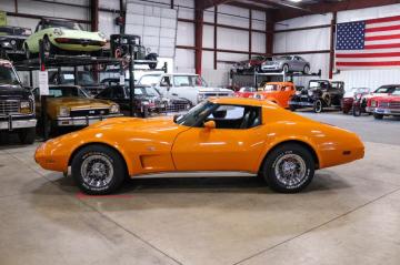 1977 Chevrolet Corvette Stingray L48 Tout compris  