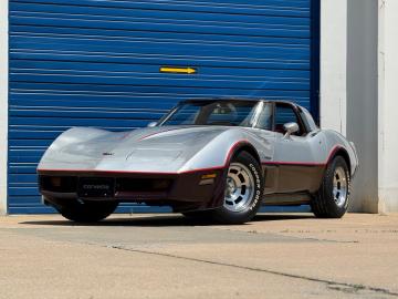 1982 Chevrolet Corvette L83 V8 1982 Tout compris  