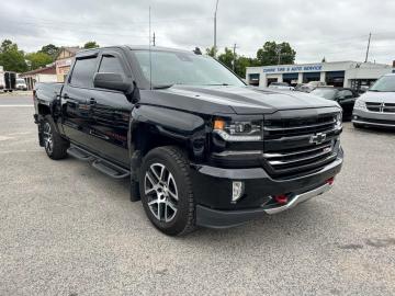 2018 Chevrolet Silverado   LTZ Crew Cab 4x4 Tout compris hors homologation 4500e