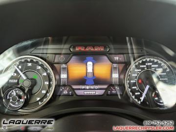 2022 Dodge  RAM Sport Night 12P 5.7L 4x4 Tout compris hors homologation 4500e