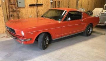 1965 Ford Mustang Fastback A 1965 Prix tout compris