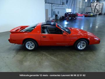 1989 Pontiac Firebird V8 305 ci 1989 Prix tout compris hors homologation 4500 €